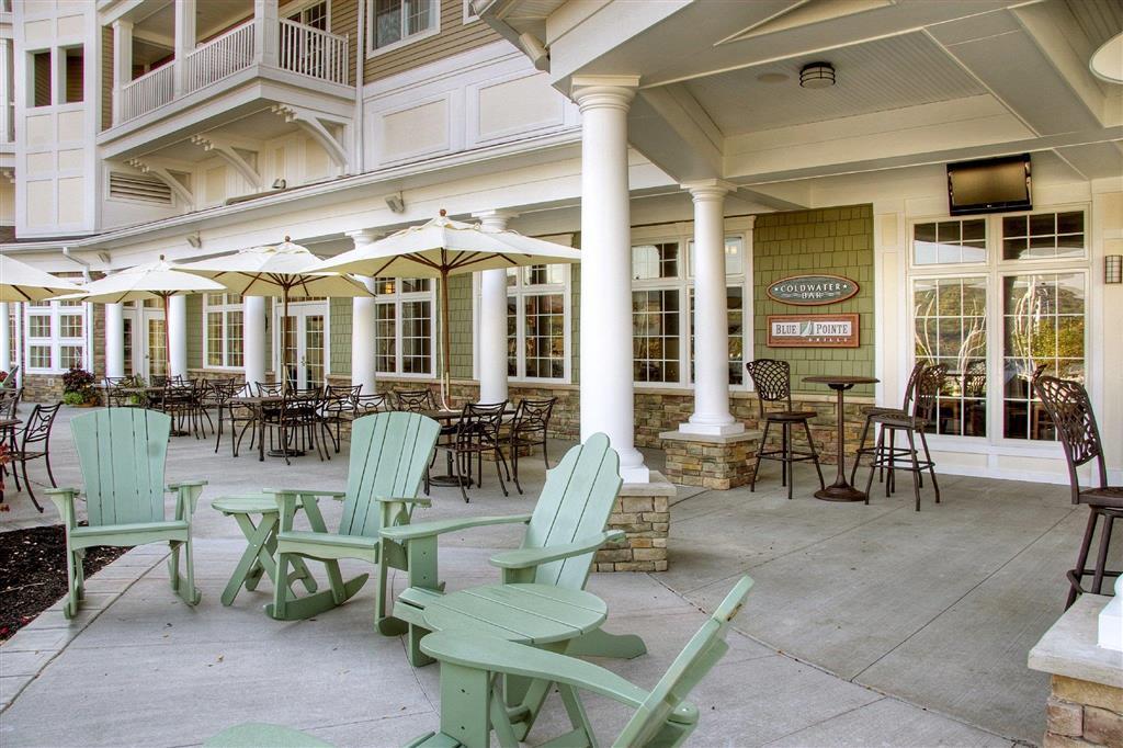 Watkins Glen Harbor Hotel Exterior photo